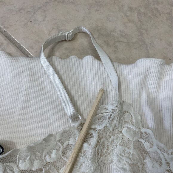 90’s Y2K BANANA REPUBLIC LACE-TRIM CAMISOLE TANK TOP  women’s S Ribbed - Picture 10 of 10